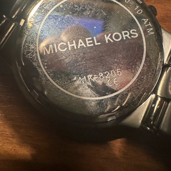MK8205 Gun Metal Gray Michael Kors Male Watch - Picture 3 of 3